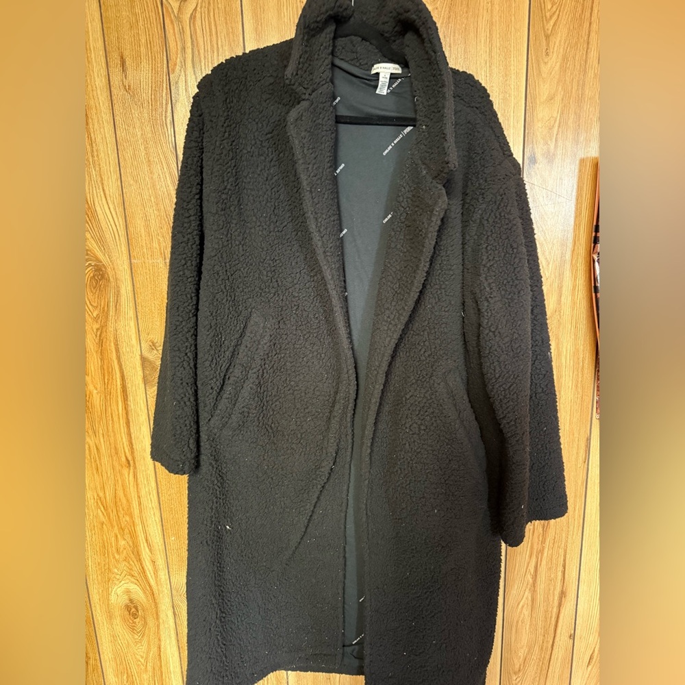 Victoria’s Secret PINK Chloe x Halle coat medium - Picture 2 of 8